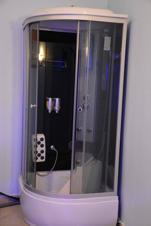 massage studio eyexia